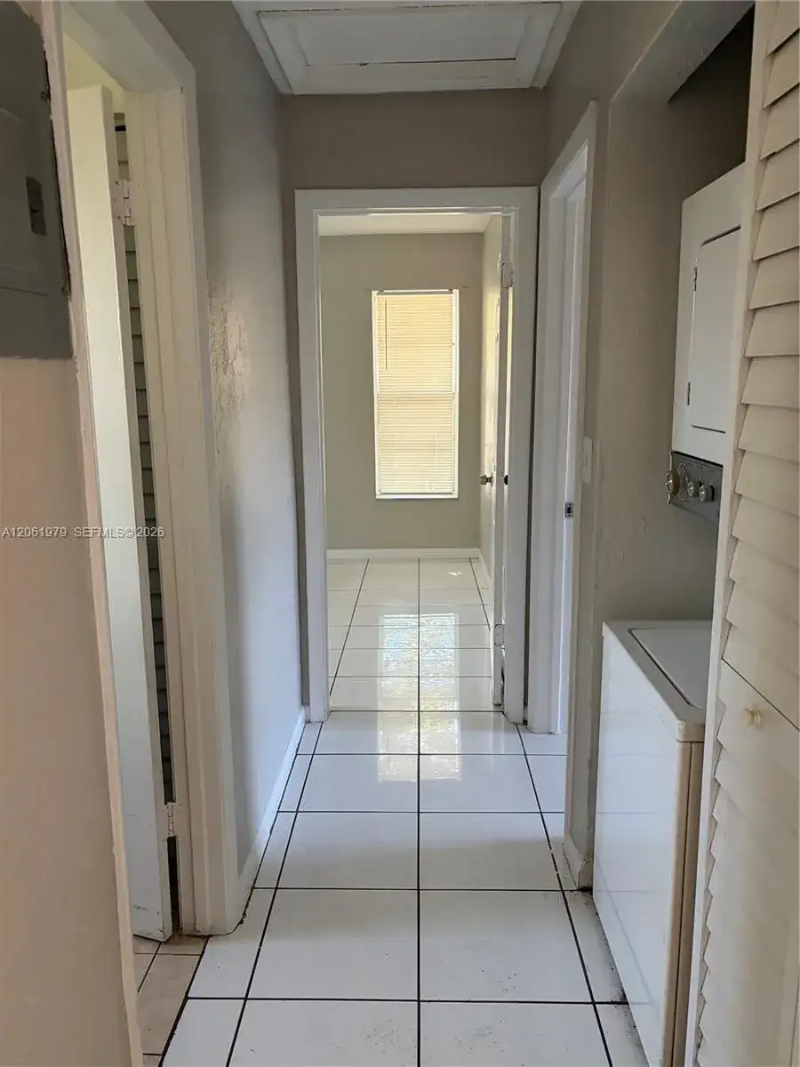 1440 SW 41st Ave # 2, Fort Lauderdale FL 33317 photo 2