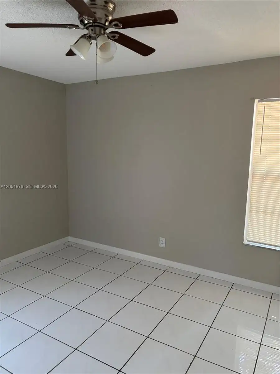 1440 SW 41st Ave # 2, Fort Lauderdale FL 33317 photo 3