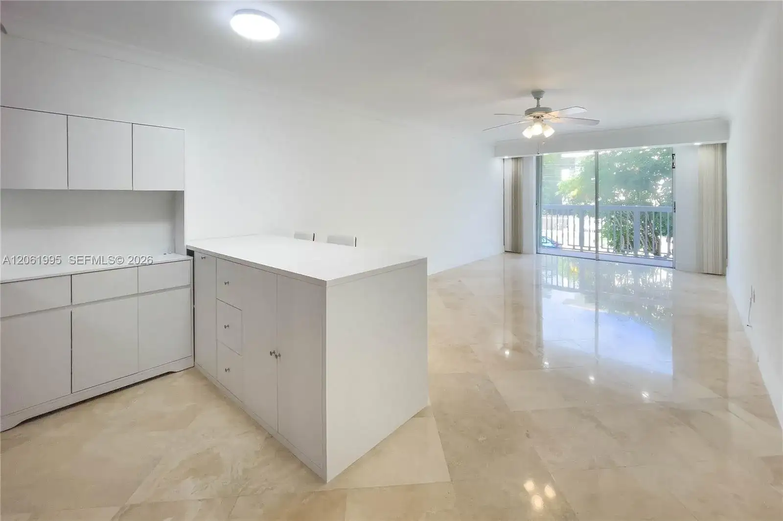 1670 Bay Rd # 2D, Miami Beach FL 33139 photo 2
