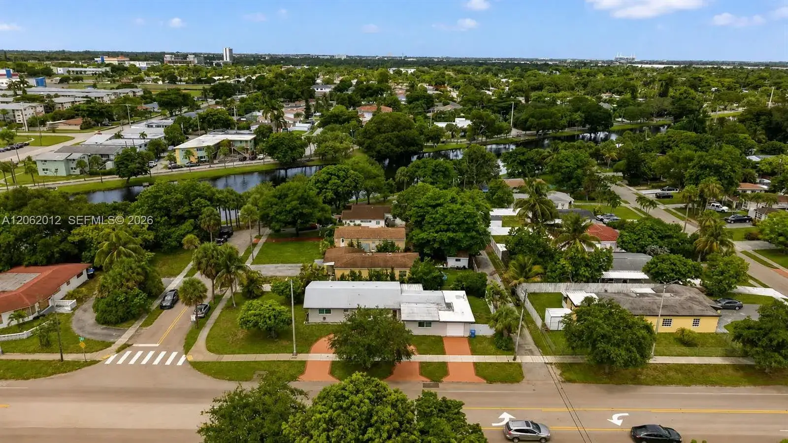 17200 NE 15th Ave, North Miami Beach FL 33162 photo 3