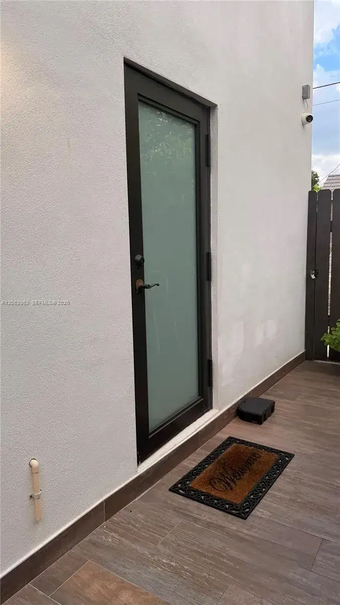 10370 SW 24th St # B, Miami FL 33165 photo 3