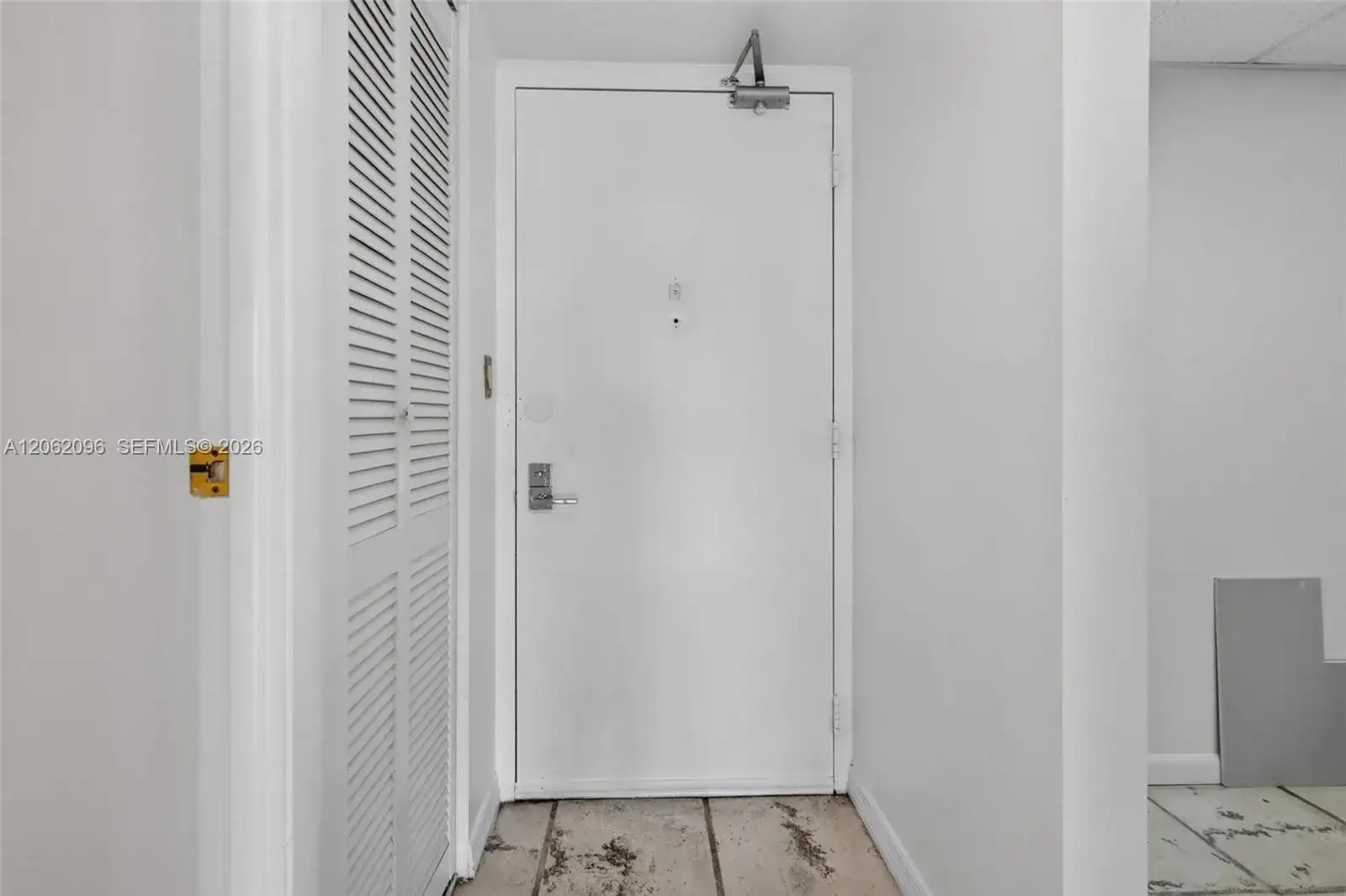 20335 W Country Club Dr # 107, Aventura FL 33180 photo 3