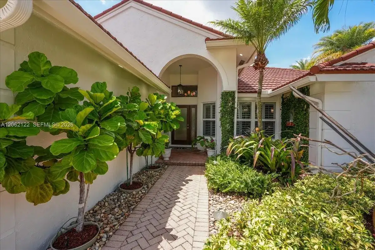 894 Spoonbill Cir, Weston FL 33326 photo 4