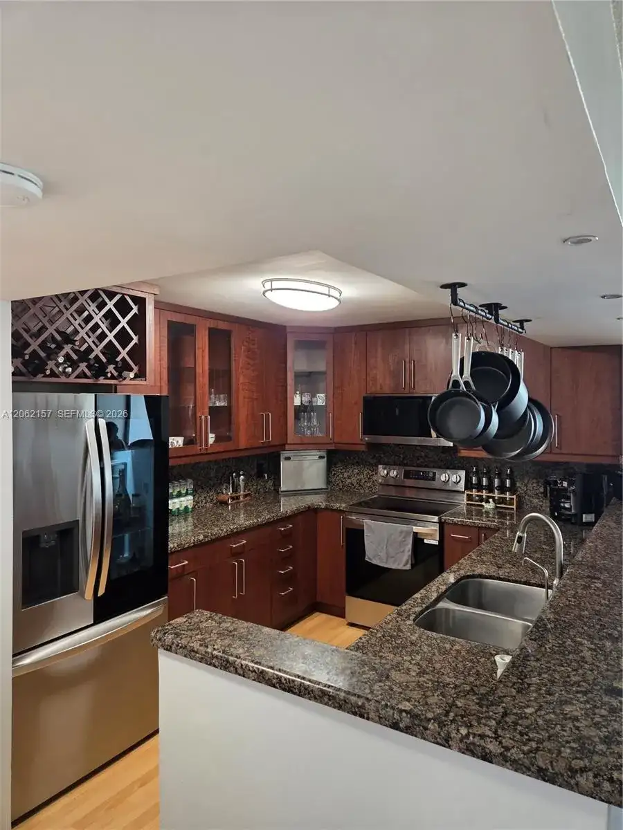 200 Leslie Dr # 1029, Hallandale Beach FL 33009 photo 4