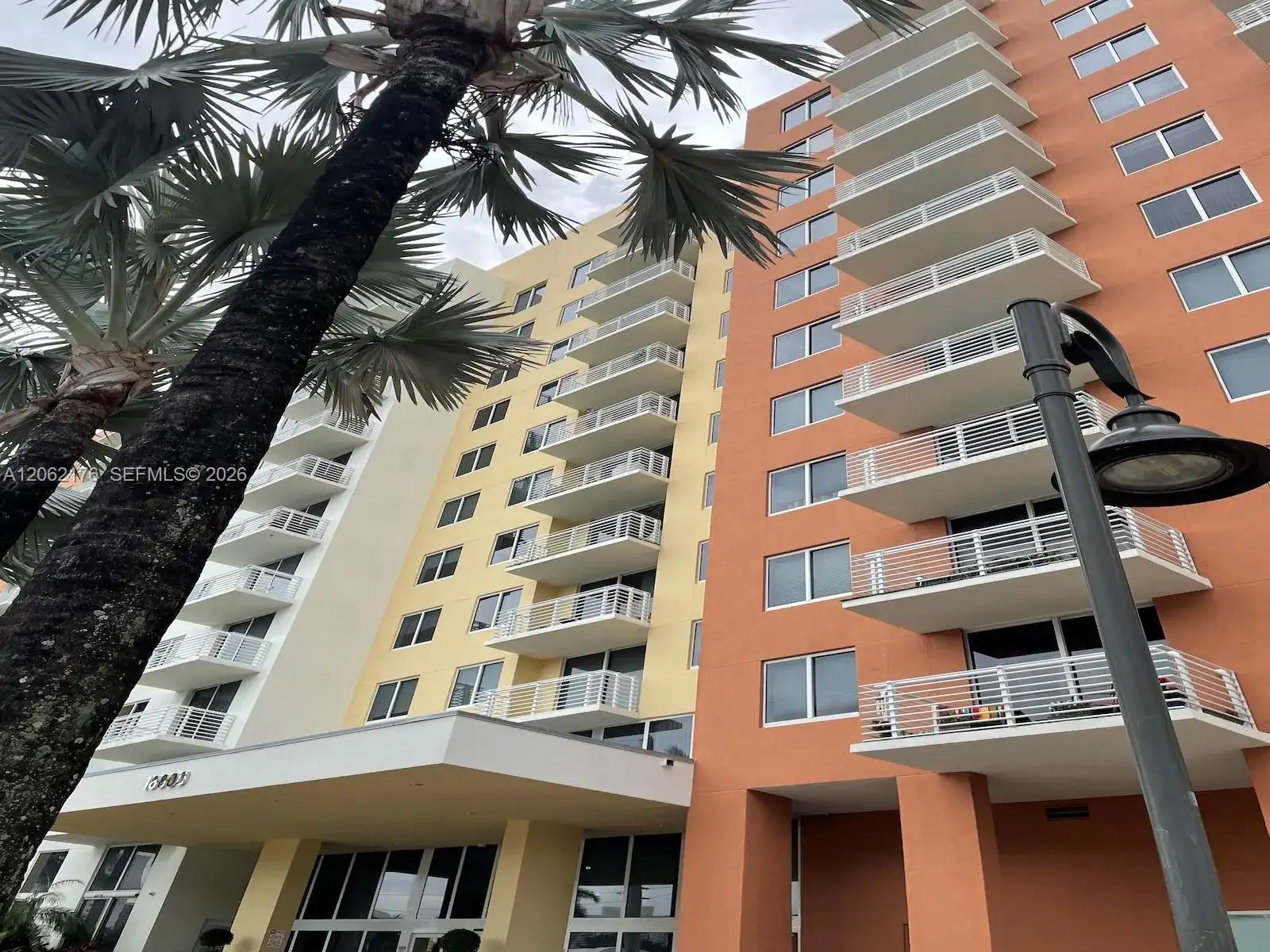 18800 NE 29th Ave # 418, Aventura FL 33180 photo 2