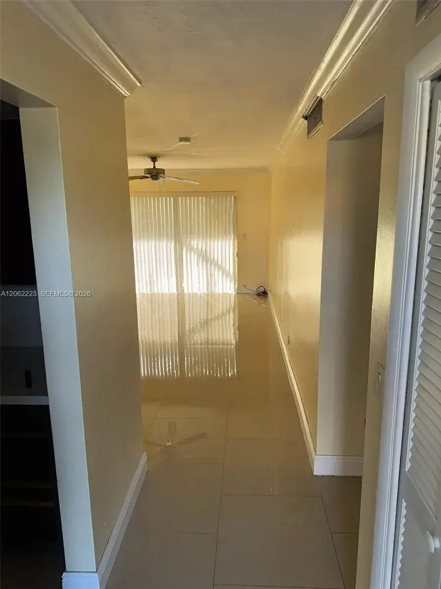 14052 NE 2nd Ct # 221, Miami FL 33161 photo 4