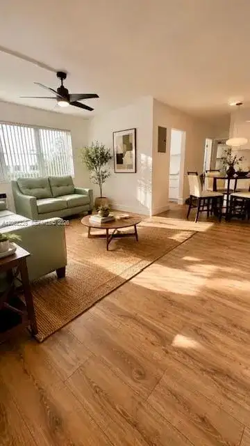 700 Bayshore Dr # 17, Fort Lauderdale FL 33304 photo 2