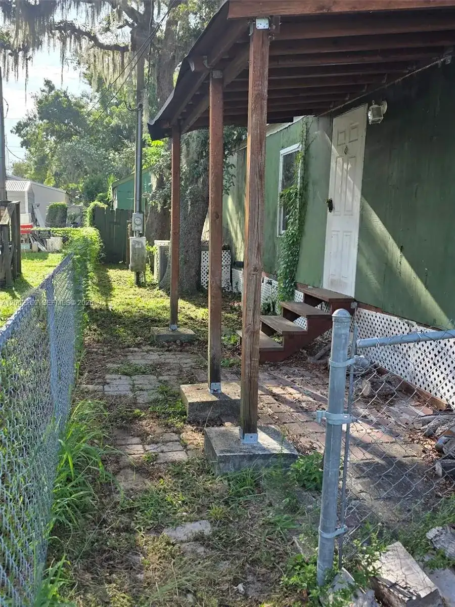 5904 S HARVEY, Riverview FL 33578 photo 2