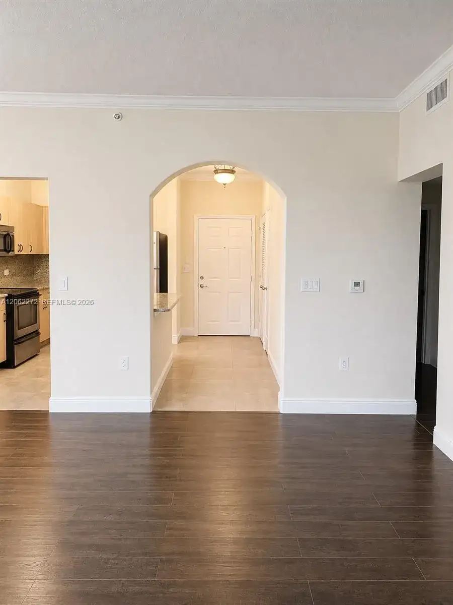 533 NE 3rd Ave # 320, Fort Lauderdale FL 33301 photo 5