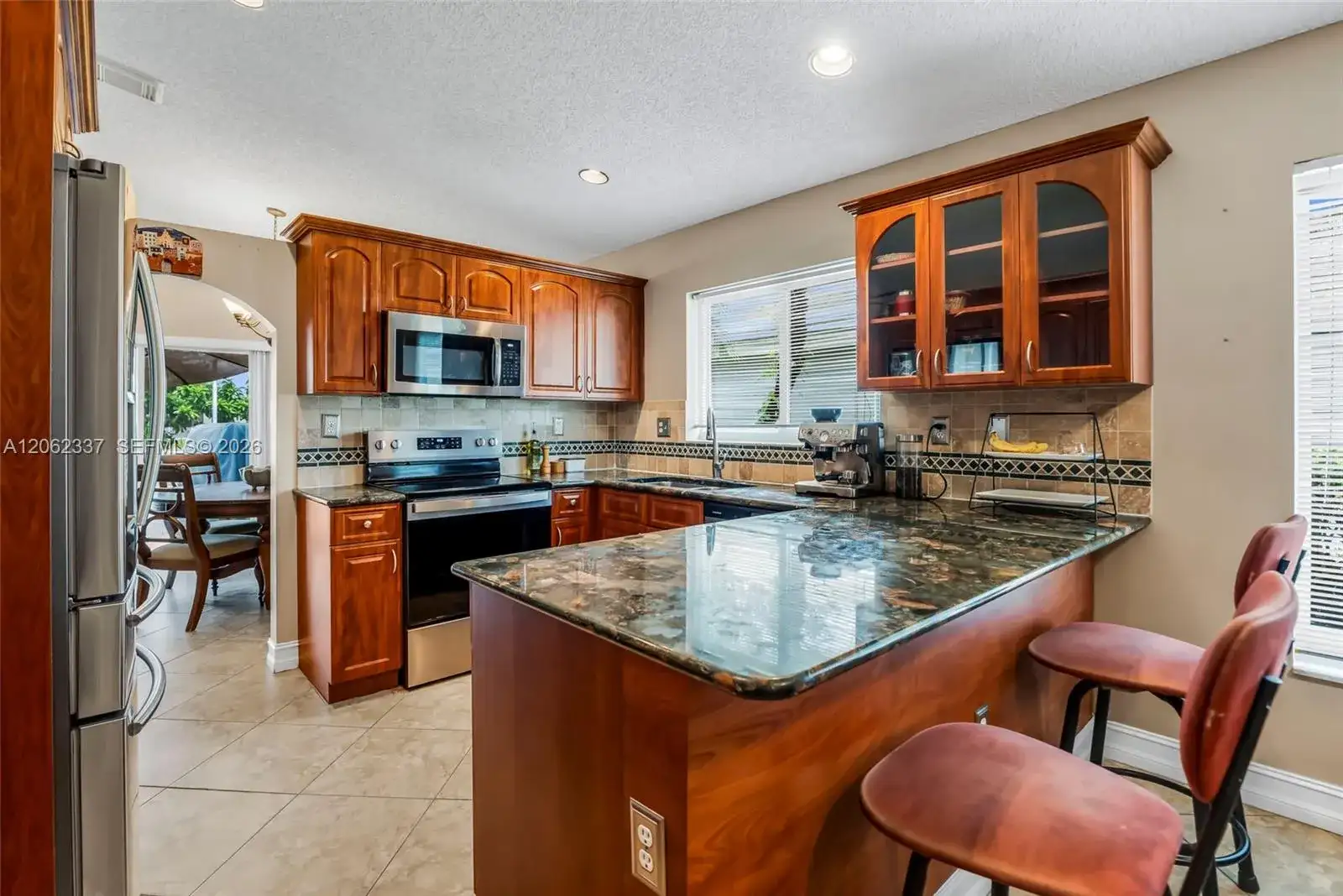 2006 NW 182nd Ave, Pembroke Pines FL 33029 photo 4