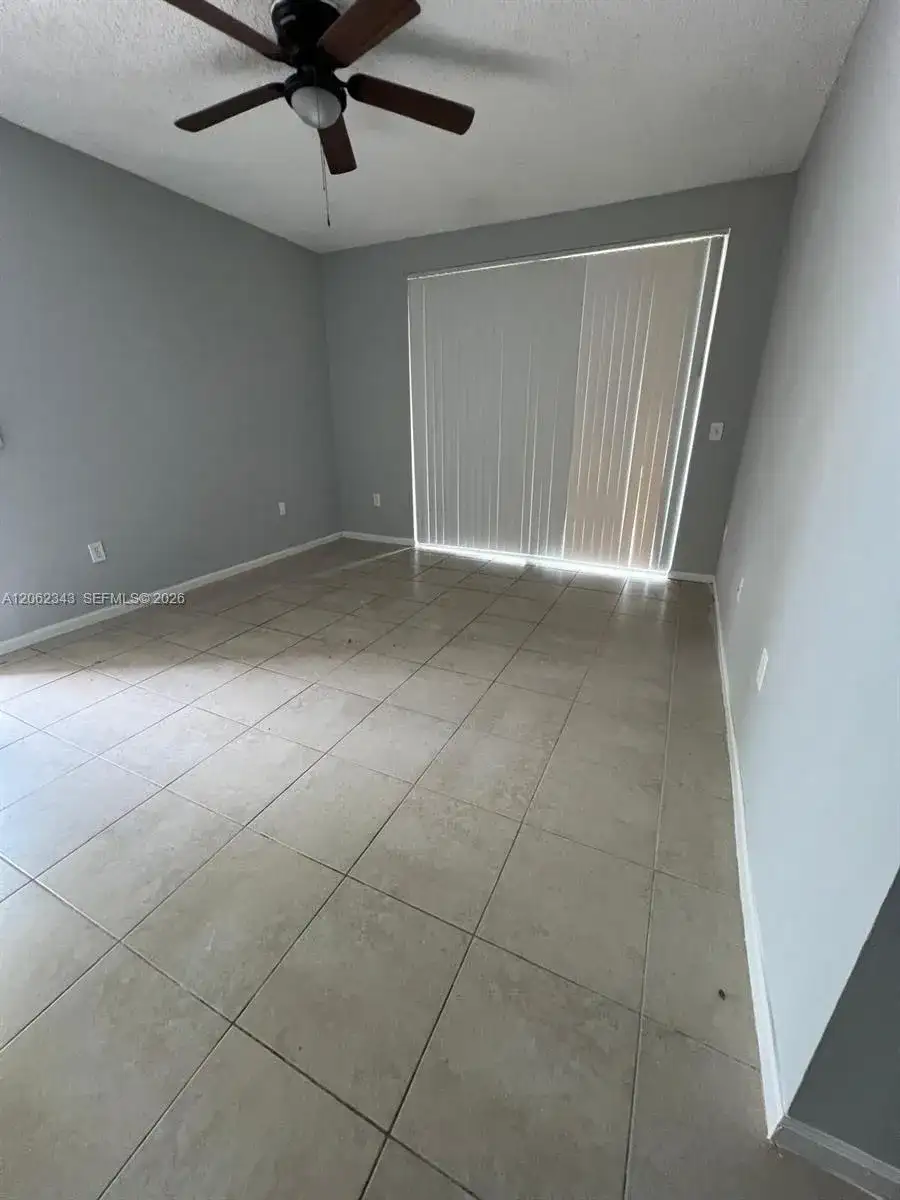 8020 N Nob Hill Rd # 102, Tamarac FL 33321 photo 4
