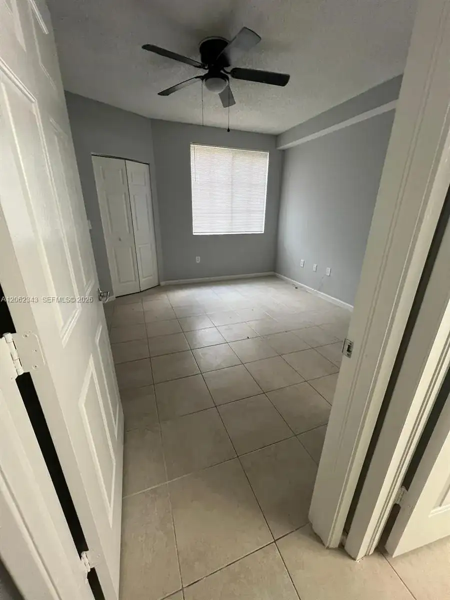 8020 N Nob Hill Rd # 102, Tamarac FL 33321 photo 5