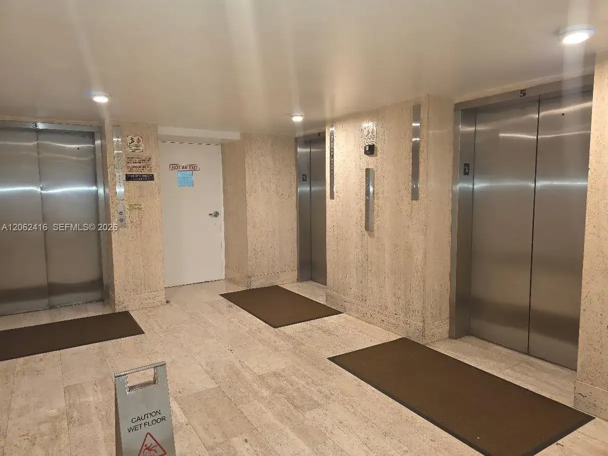 2899 Collins Ave # 940, Miami Beach FL 33140 photo 4