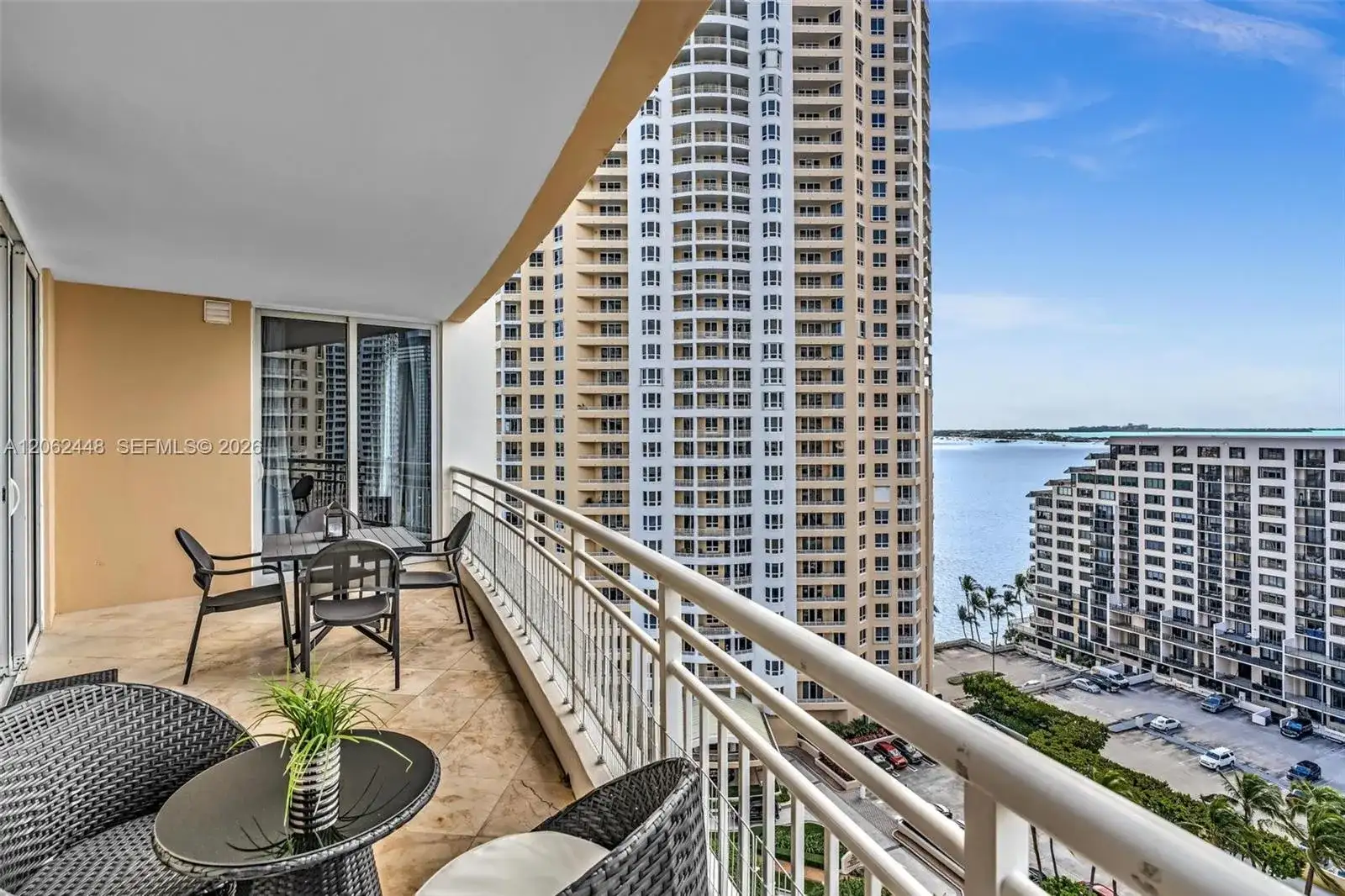 848 Brickell Key Dr # 1805, Miami FL 33131 photo 2