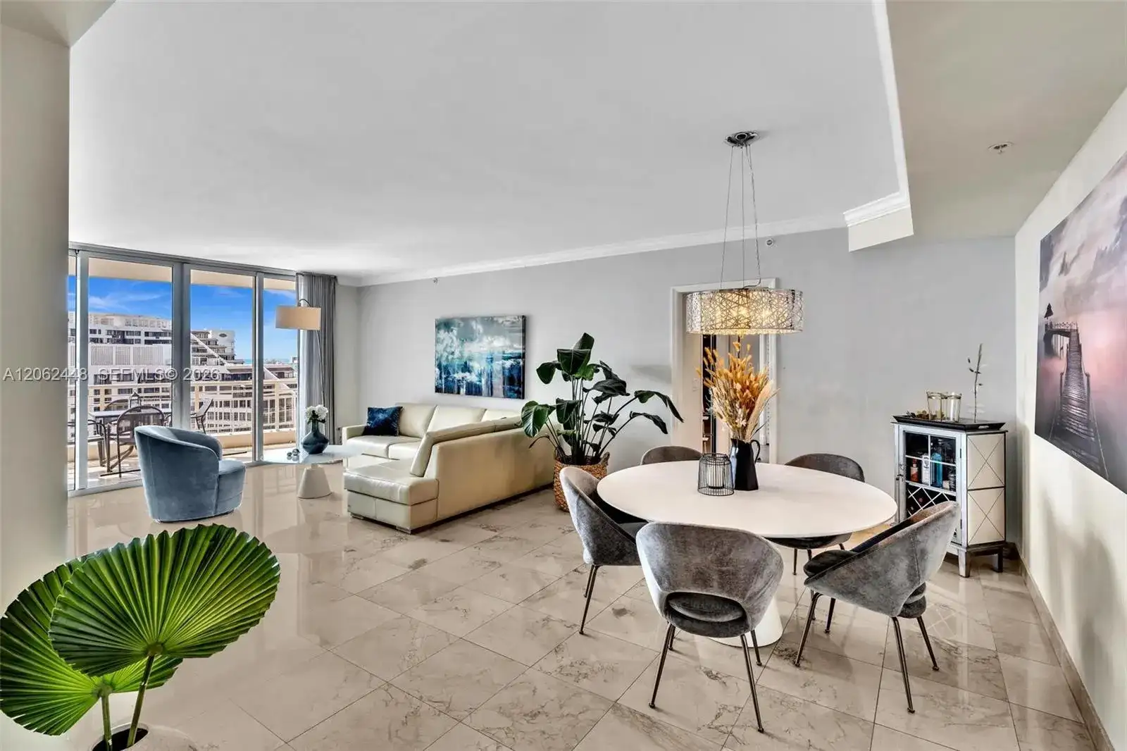 848 Brickell Key Dr # 1805, Miami FL 33131 photo 3