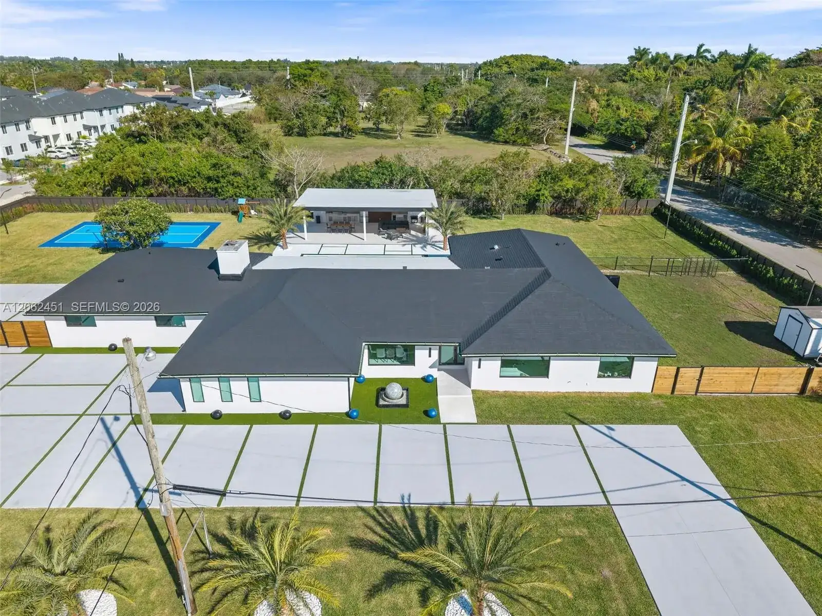 12425 SW 226th St, Miami FL 33170 photo 5
