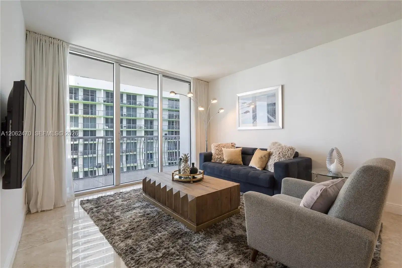 1750 N Bayshore Dr # 3409, Miami FL 33132 photo 3