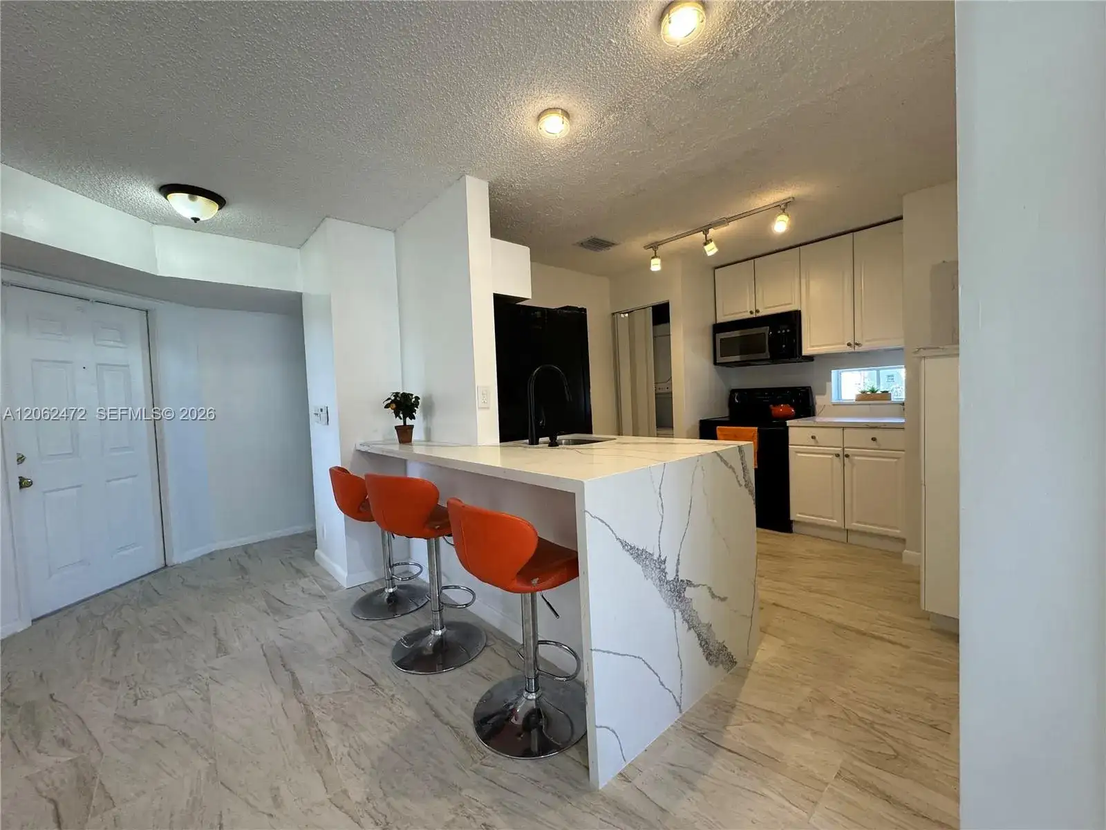 8630 SW 3rd St # 101, Pembroke Pines FL 33025 photo 2