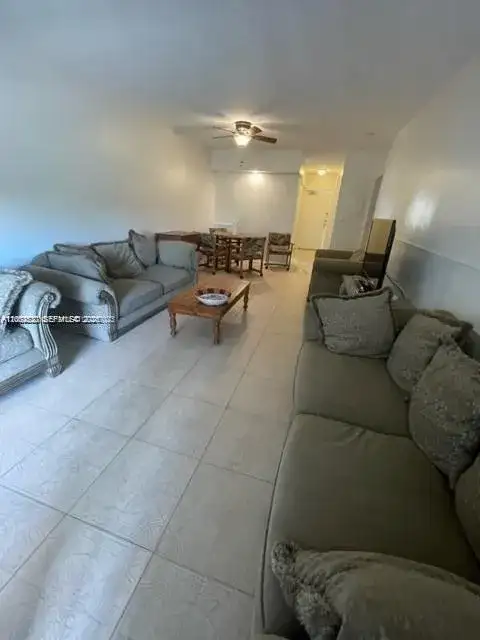 6580 Santona St # A39, Coral Gables FL 33146 photo 4
