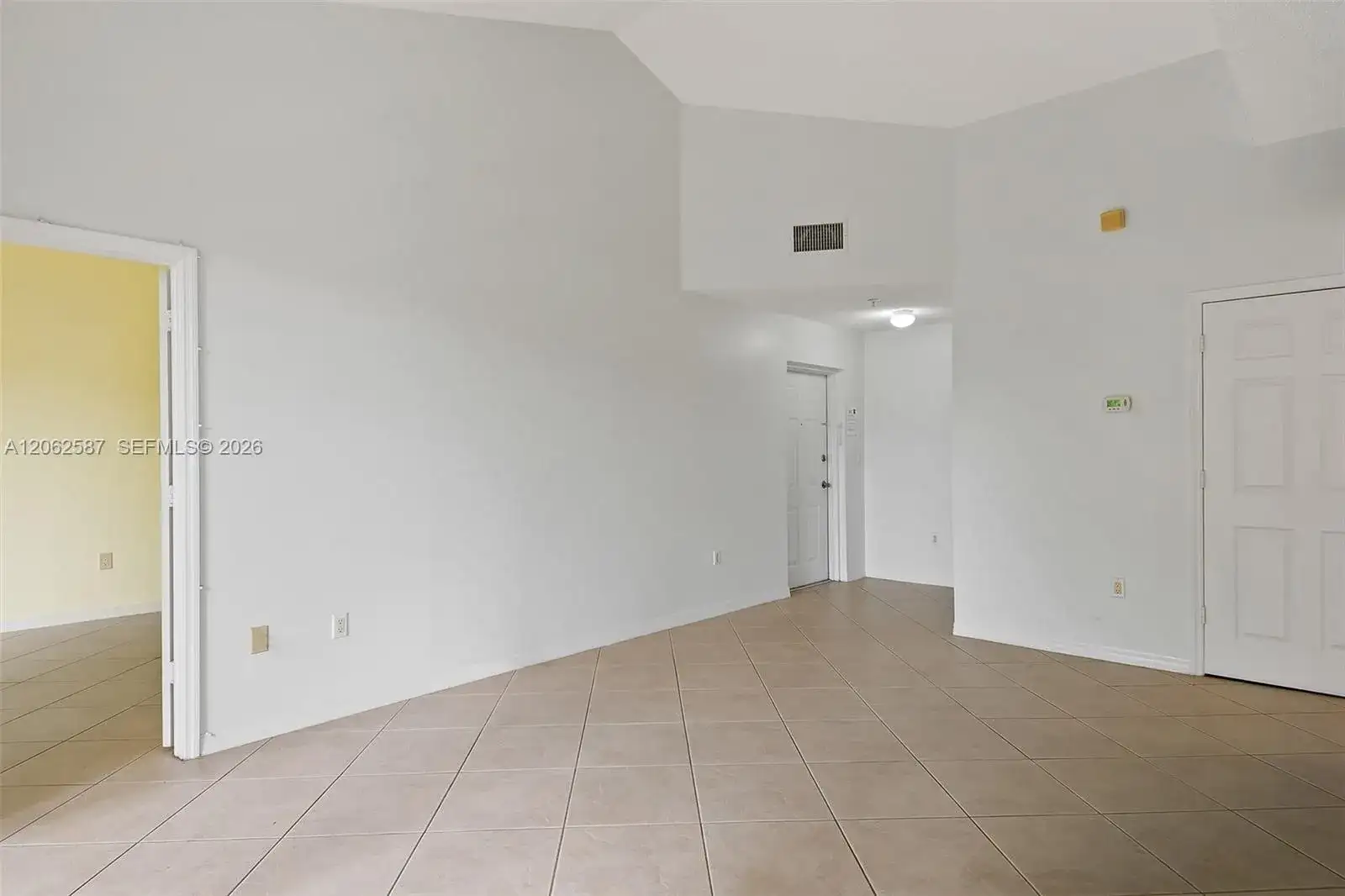 7085 Nova Dr # 330, Davie FL 33317 photo 2