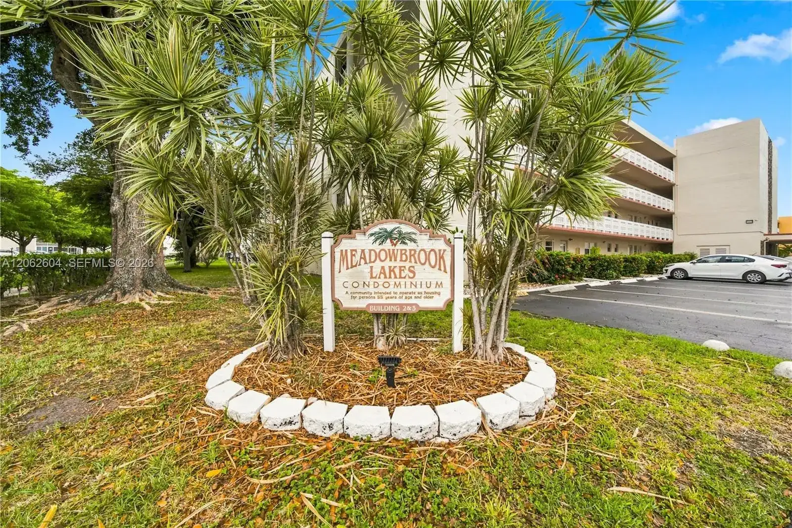 206 SE 10th St # 203, Dania Beach FL 33004 photo 3