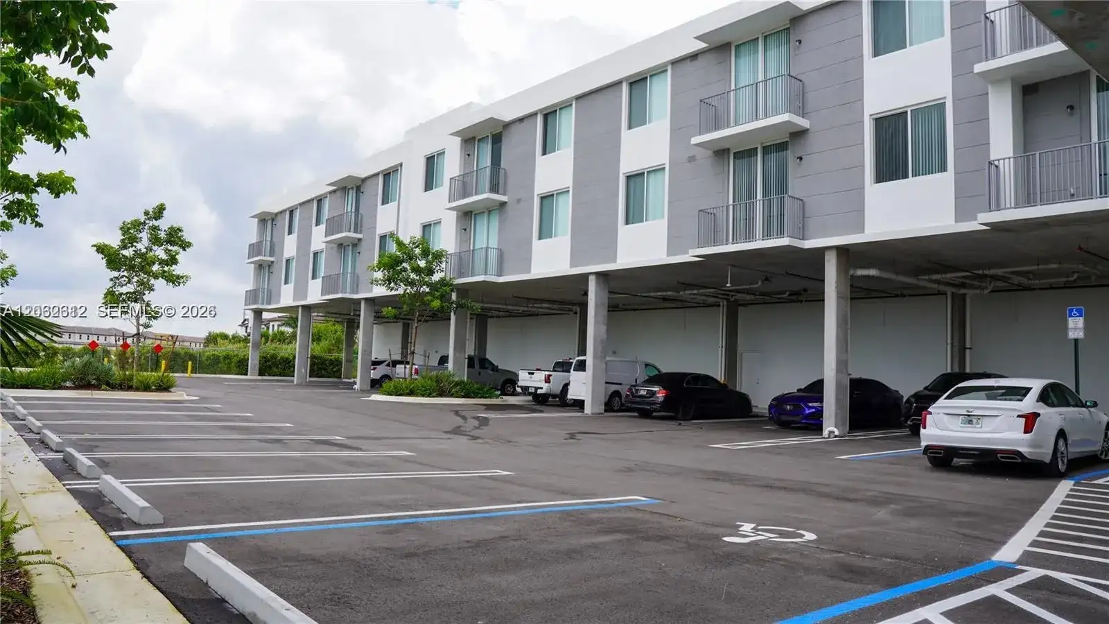 26720 Old Dixie Hwy # 303, Homestead FL 33032 photo 2