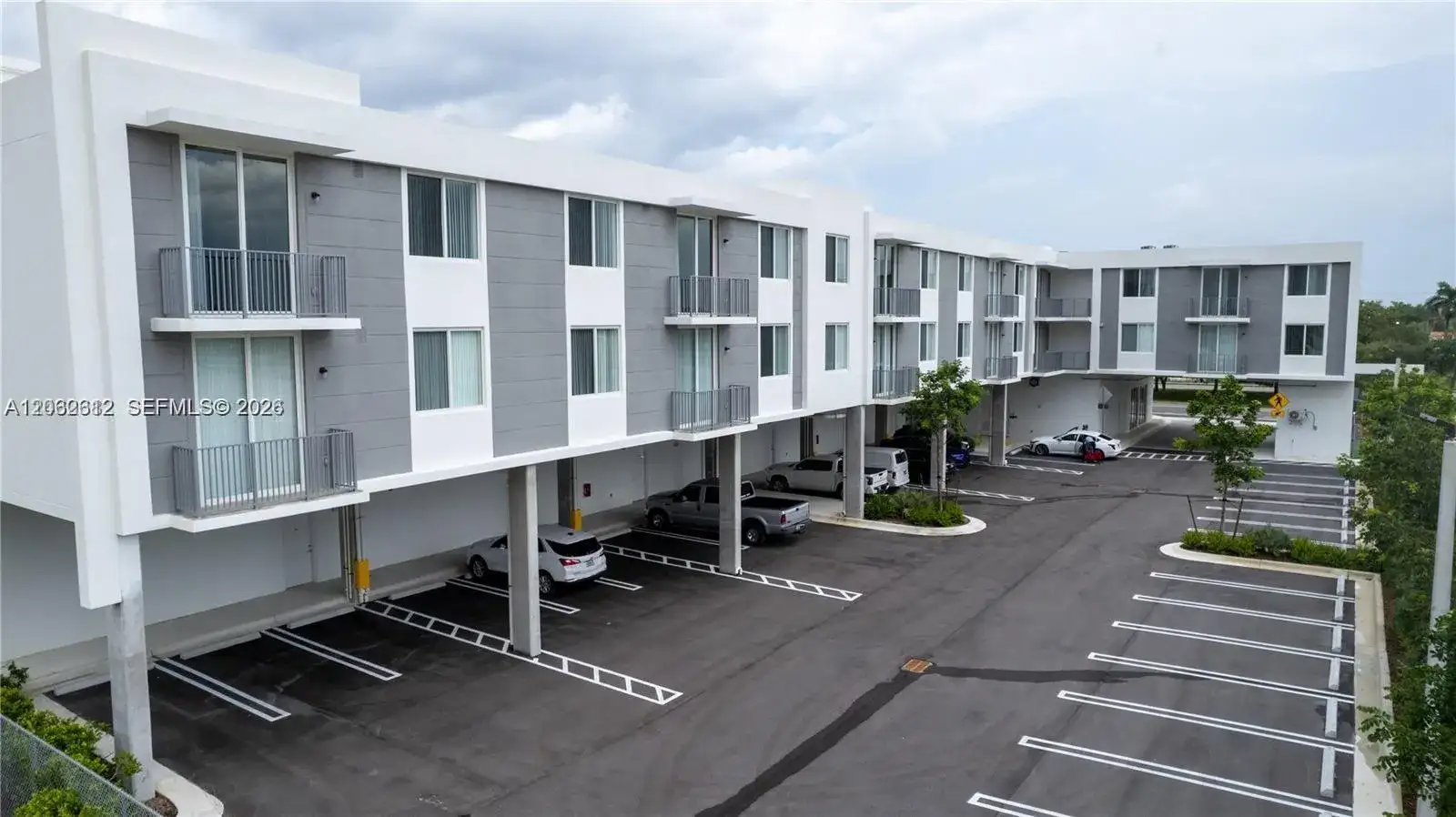26720 Old Dixie Hwy # 303, Homestead FL 33032 photo 3