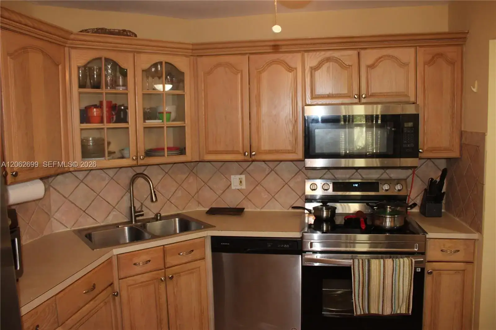 6301 N Fall Circle Dr # 410, Lauderhill FL 33319 photo 2