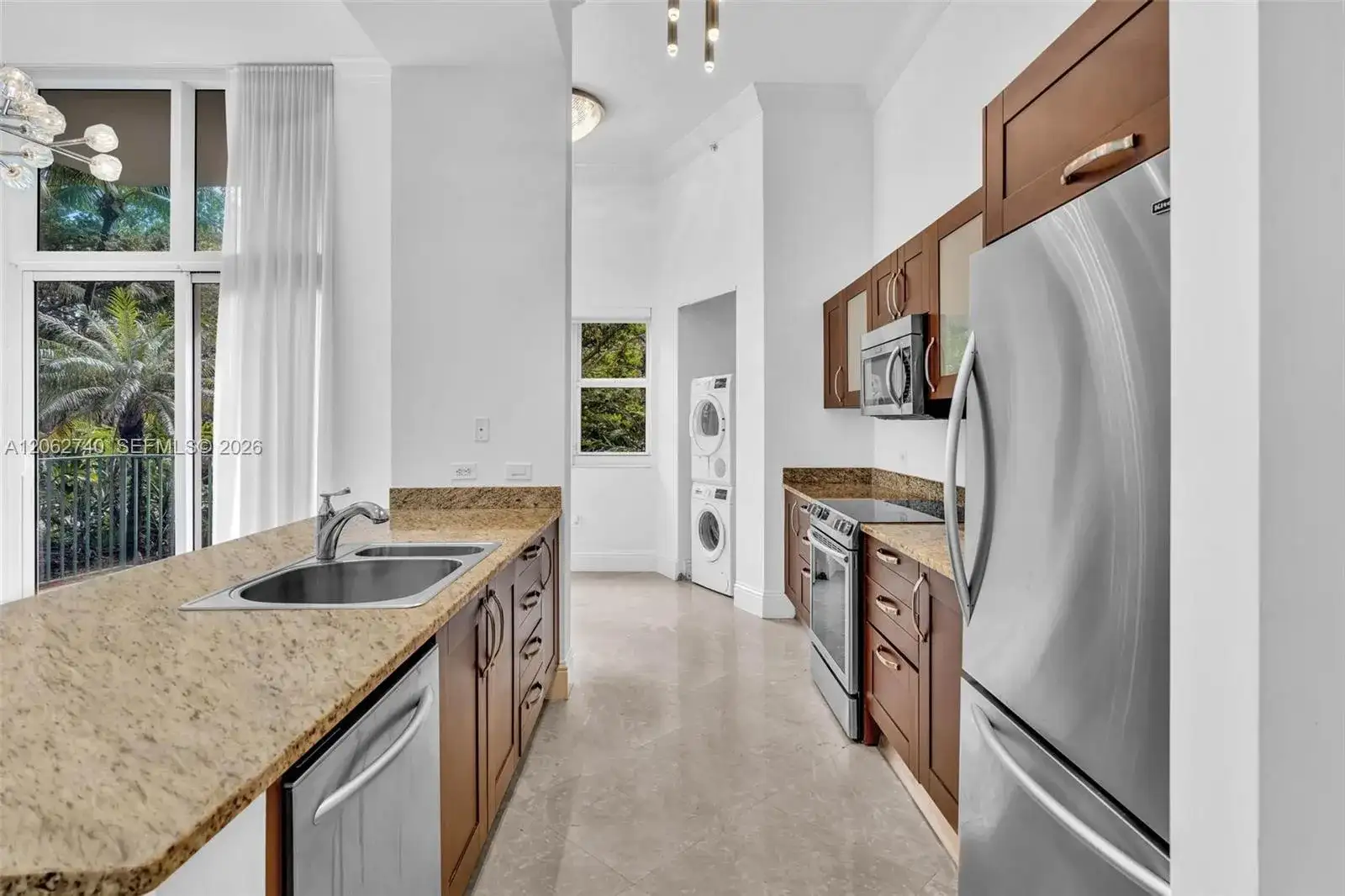 20000 E Country Club Dr # 110, Aventura FL 33180 photo 5