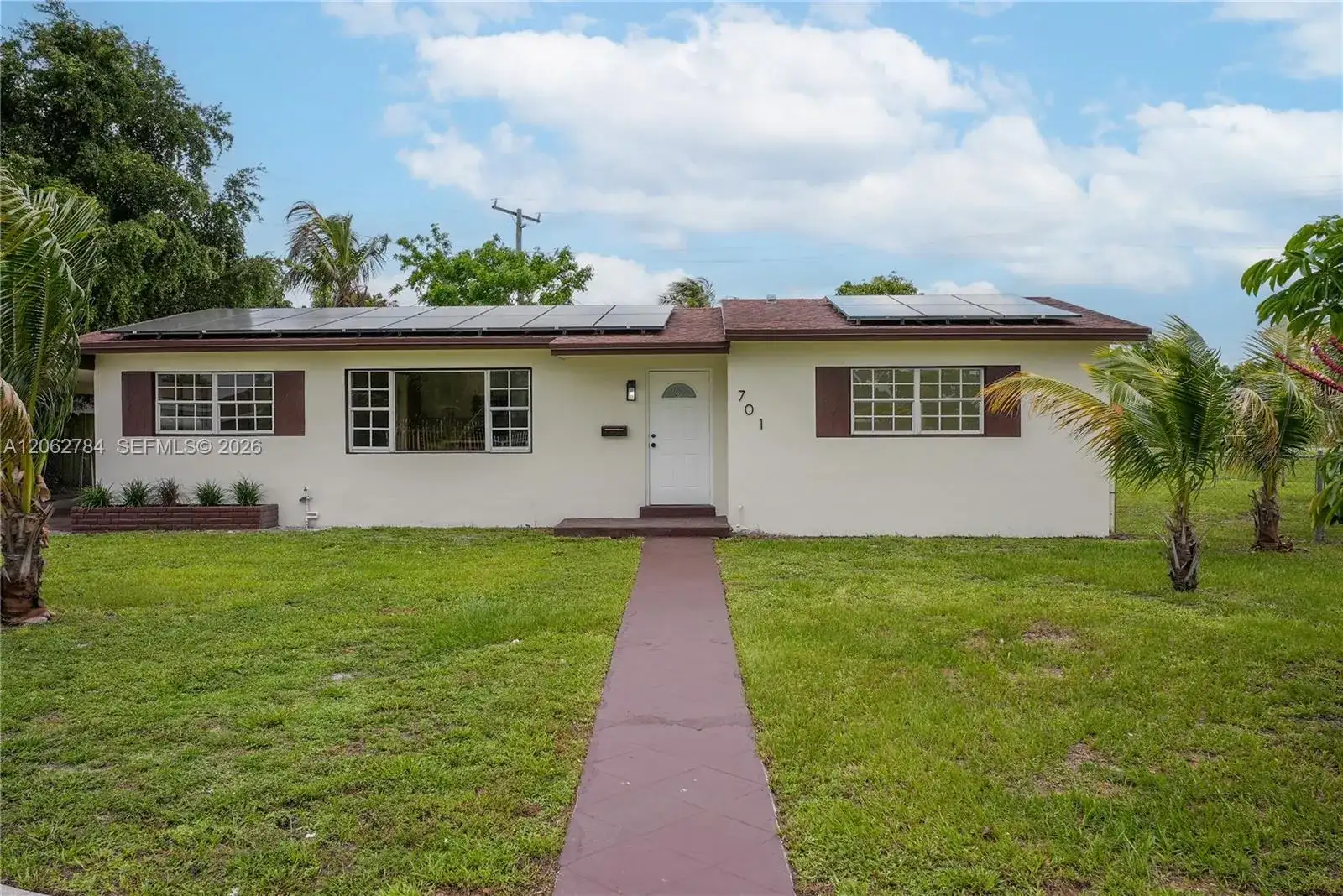 701 NW 176th terrace, Miami Gardens FL 33169 photo 4