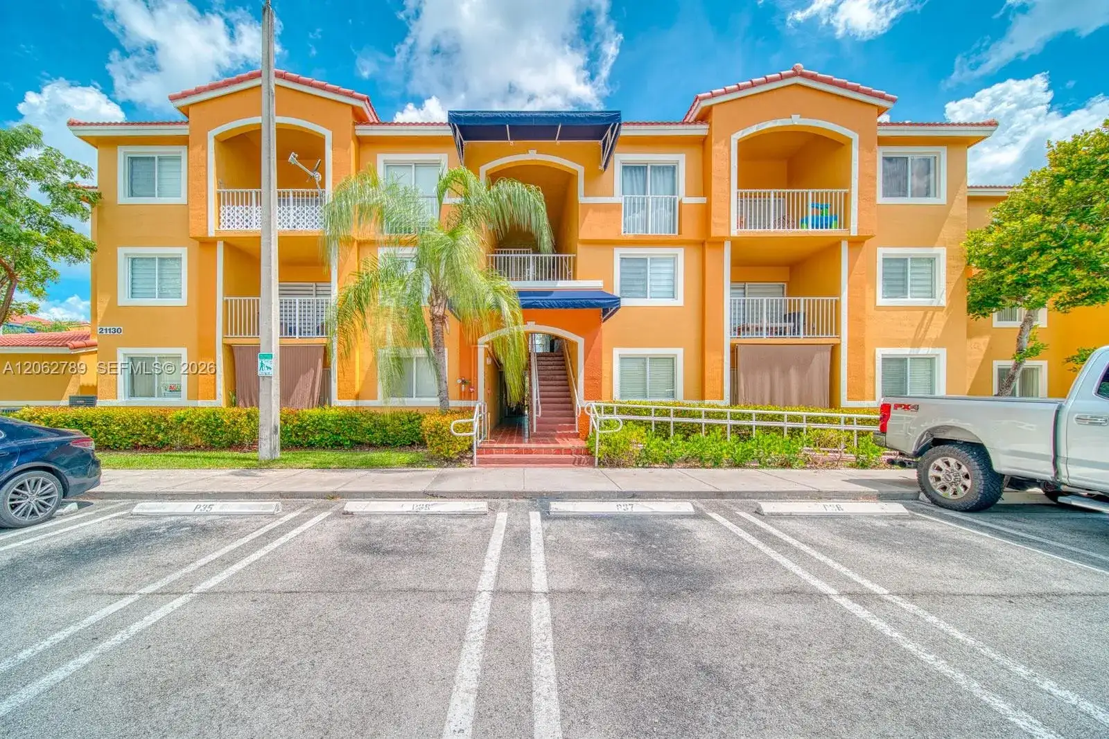 21130 SW 87th Ave # 304, Cutler Bay FL 33189 photo 2