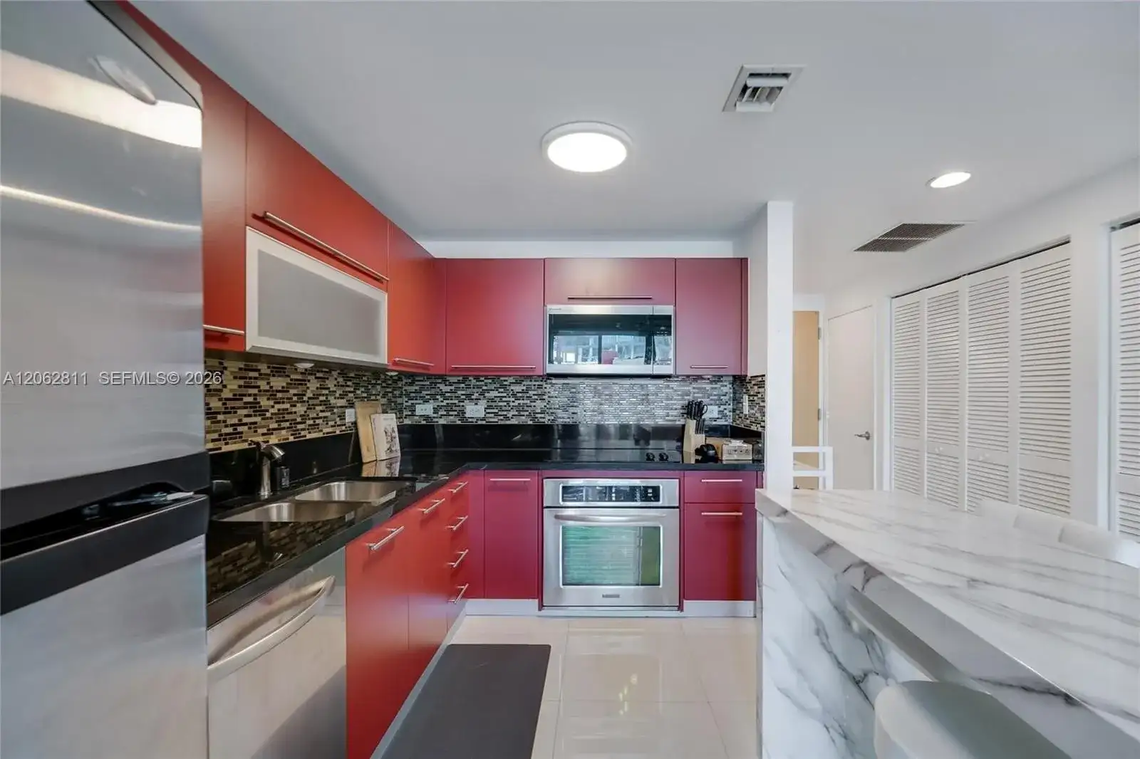 244 Biscayne Blvd # 644, Miami FL 33132 photo 2