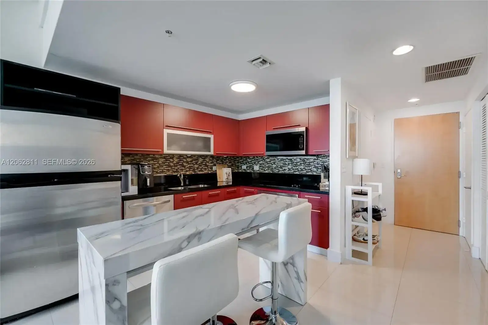 244 Biscayne Blvd # 644, Miami FL 33132 photo 4