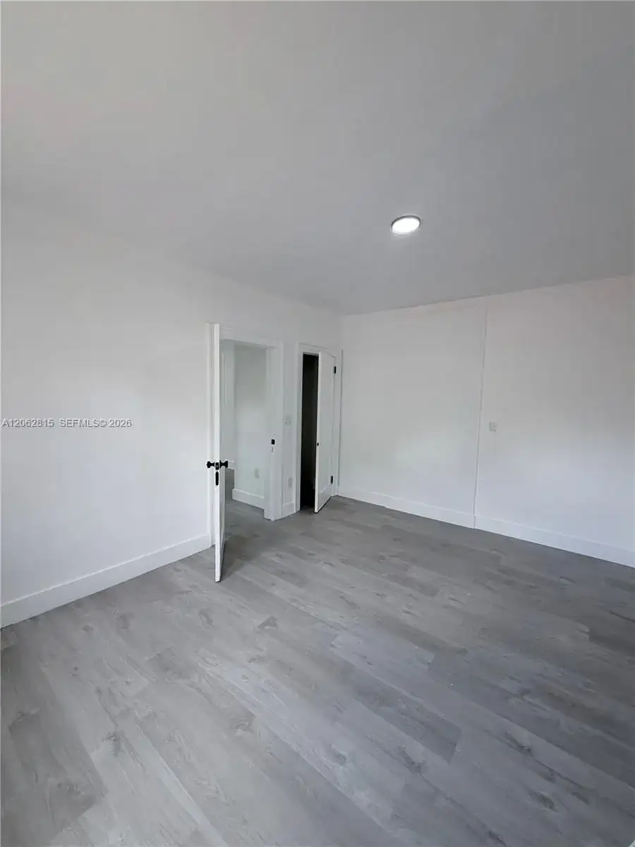 1560 SW 5th St # 7, Miami FL 33135 photo 3