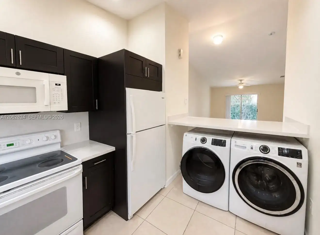 3864 SW 48th Ave # 3864, Hollywood FL 33023 photo 2