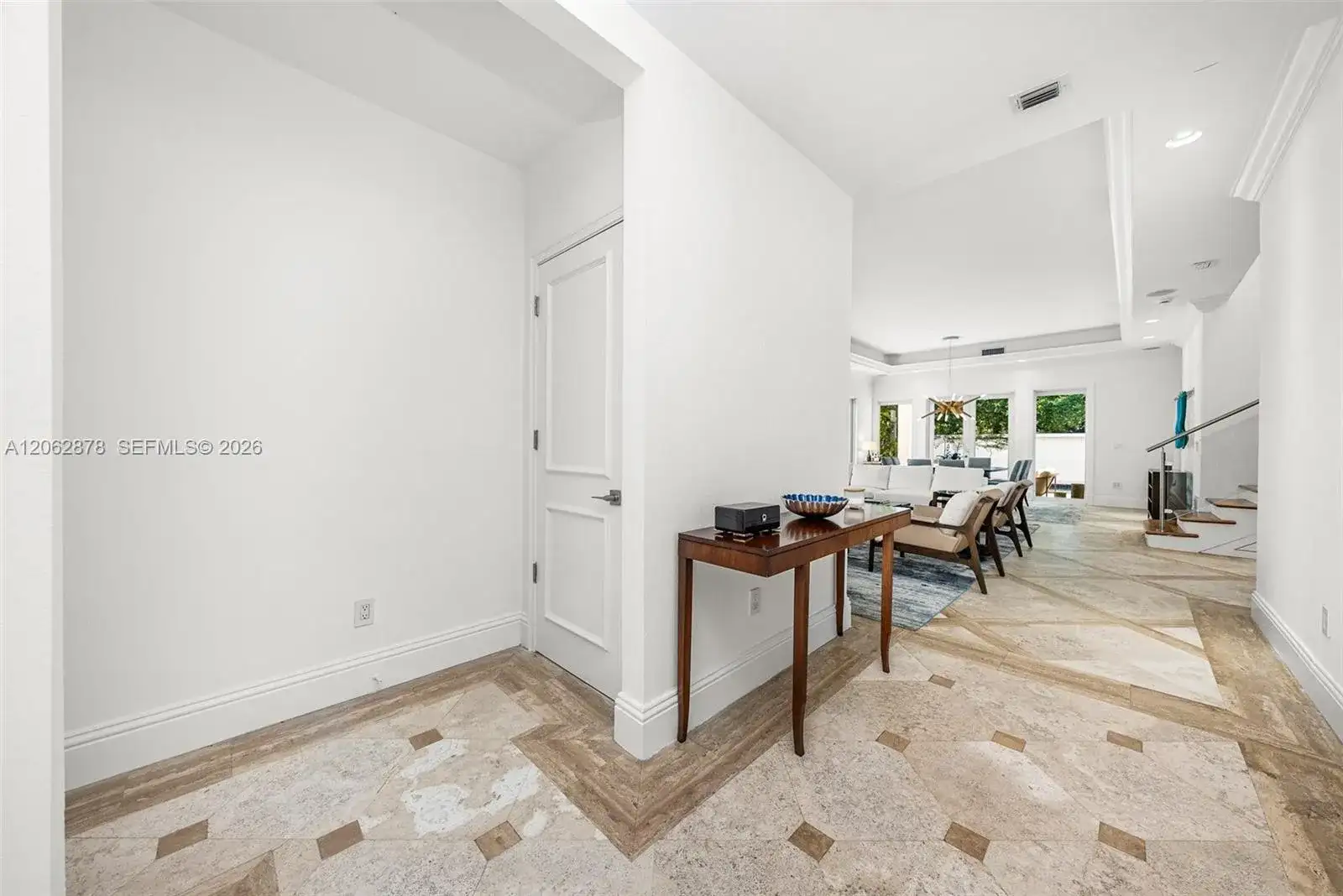 6 Coconut Ln, Key Biscayne FL 33149 photo 3