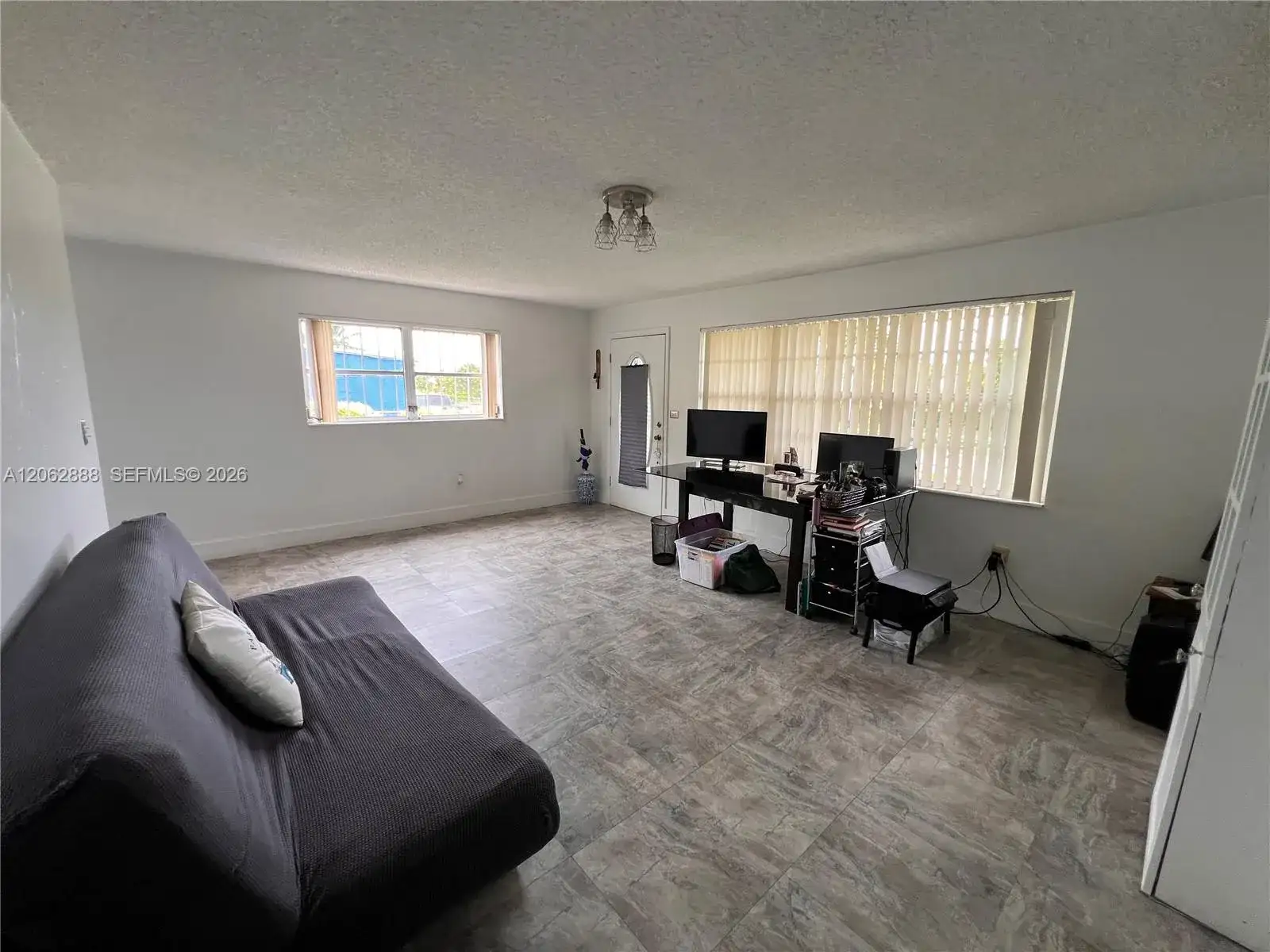 12510 W Golf Dr, Miami FL 33167 photo 3