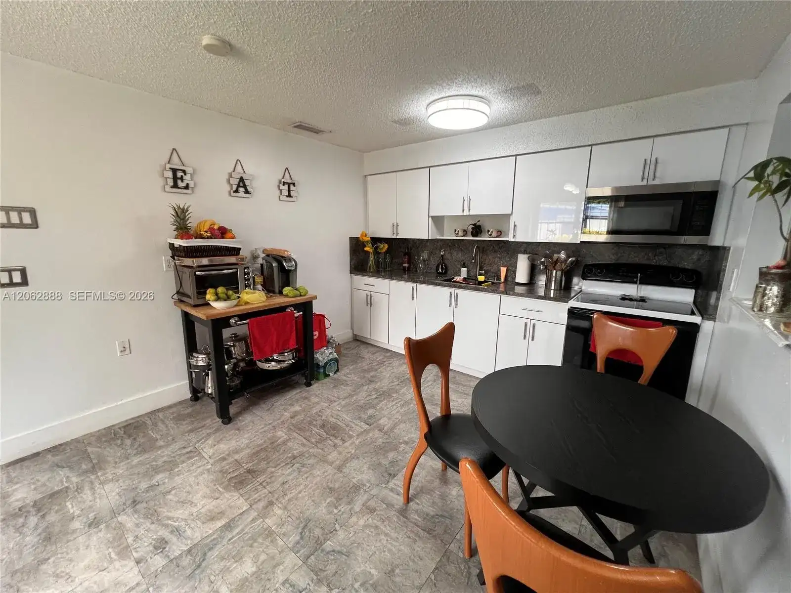 12510 W Golf Dr, Miami FL 33167 photo 5