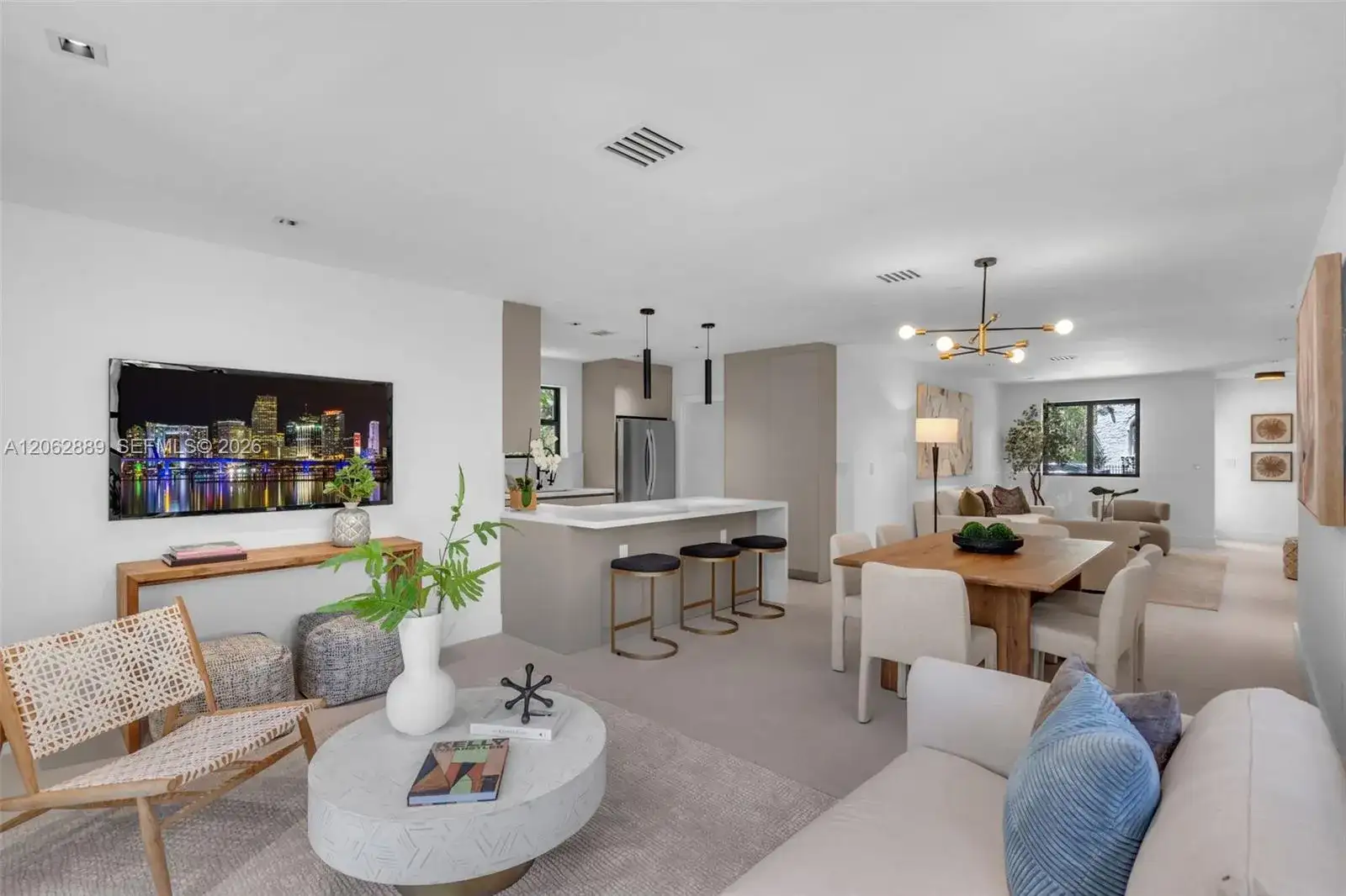 536 Minorca Ave, Coral Gables FL 33134 photo 3
