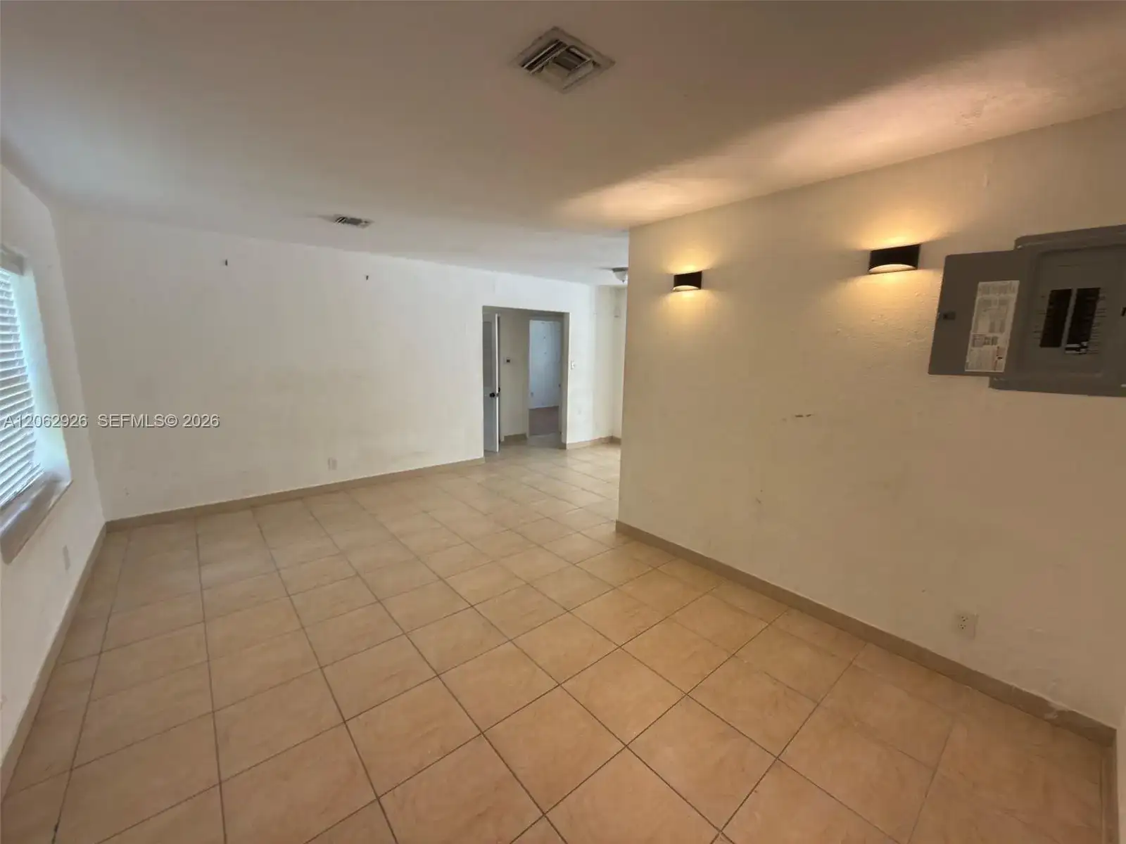 1510 Dewey St, Hollywood FL 33020 photo 4