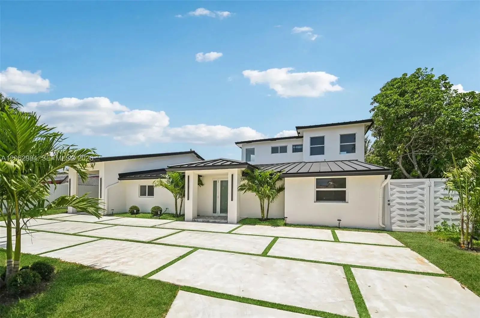 2001 SW 23rd Ave, Fort Lauderdale FL 33312 photo 3
