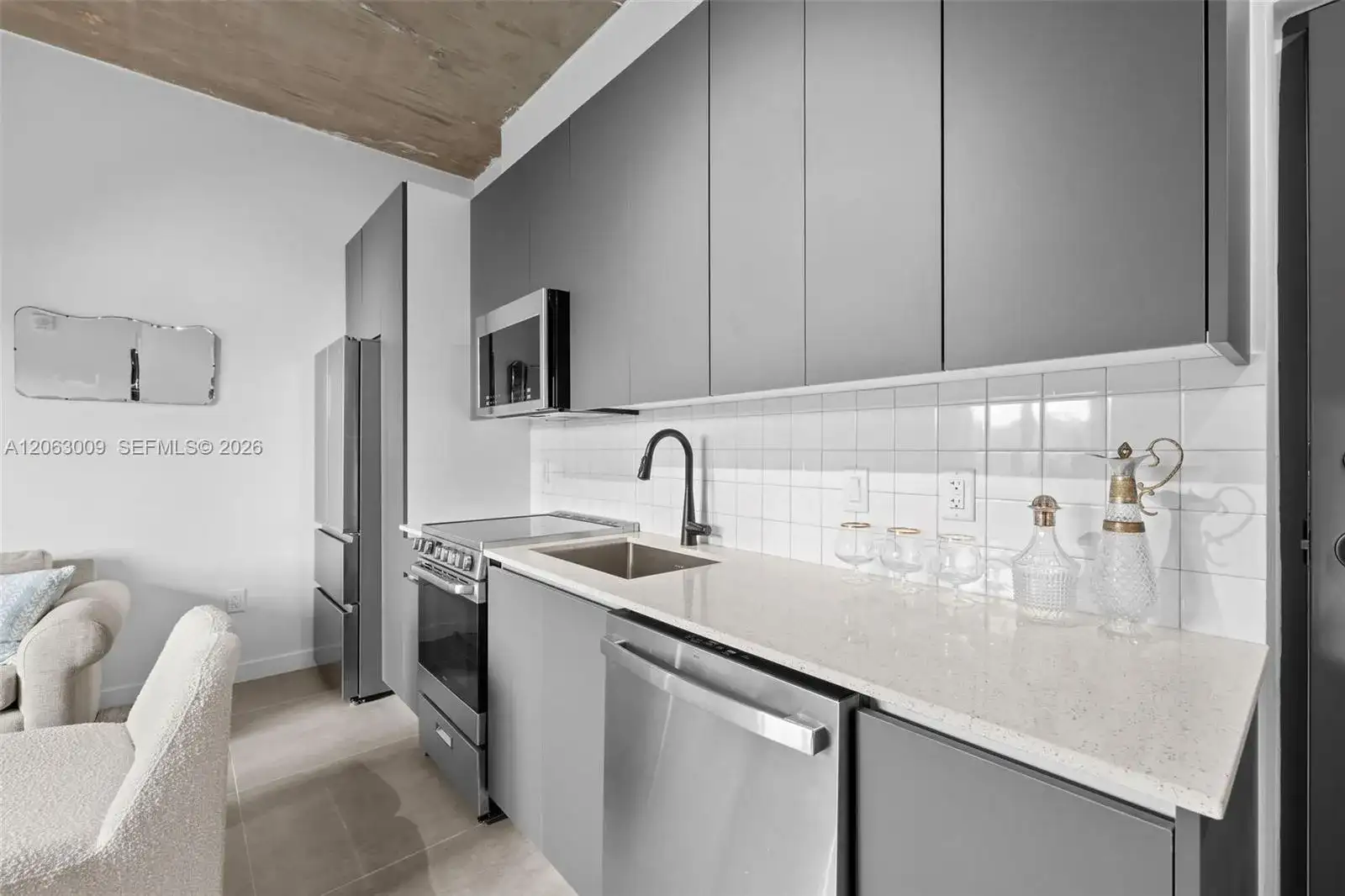 315 NW 32 ST # 303, Miami FL 33127 photo 4