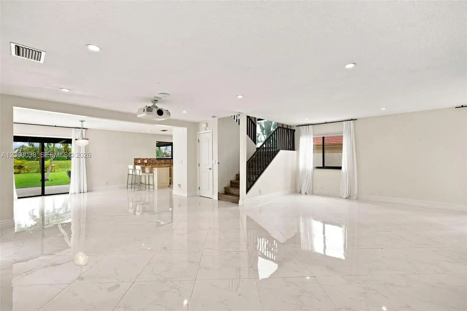 3931 NW 7th Pl, Deerfield Beach FL 33442 photo 4