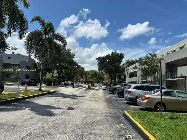 220 NW 87th Ave # K108, Miami FL 33172 photo 3