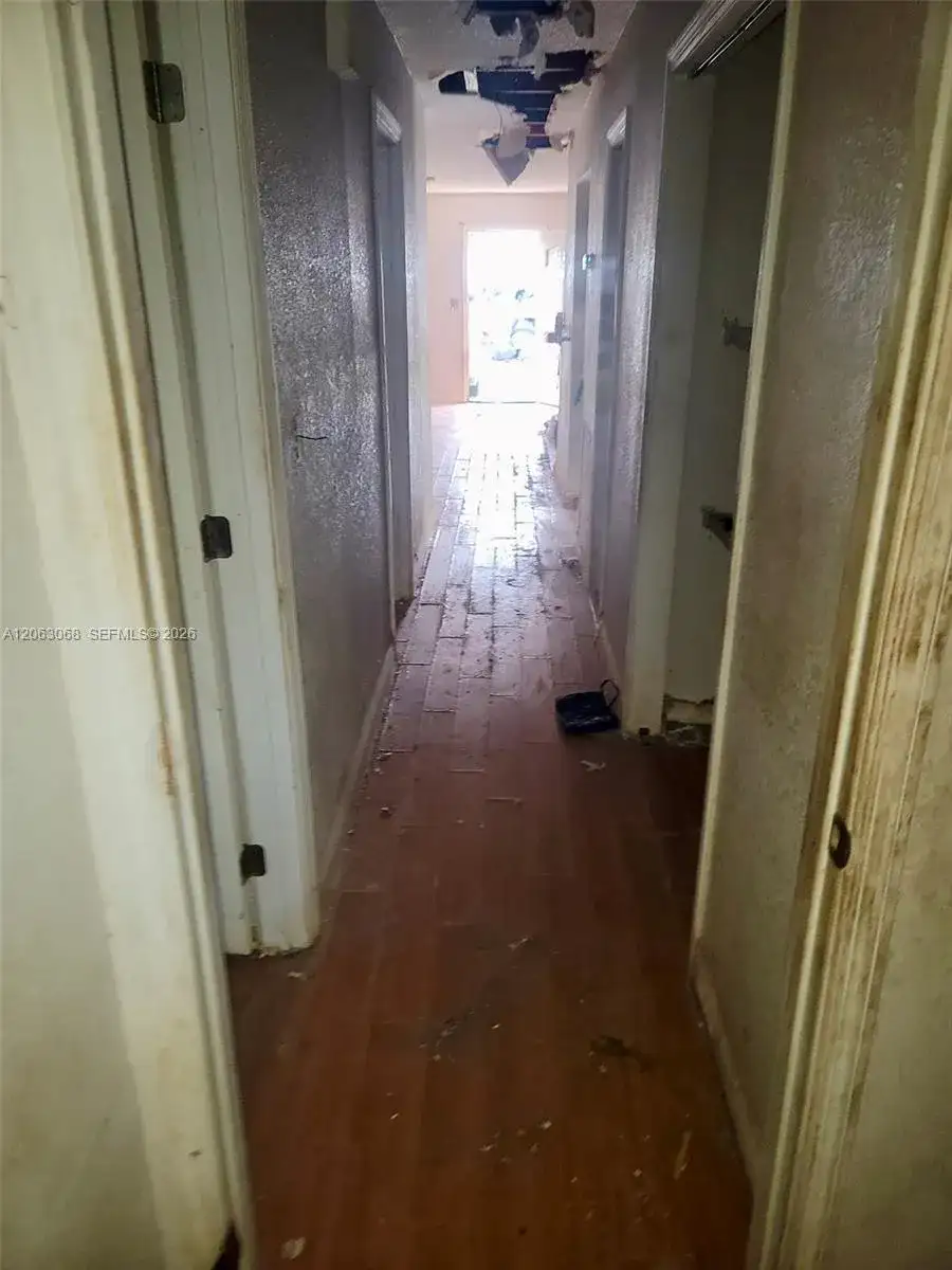 10210 SW 173rd St, Miami FL 33157 photo 3