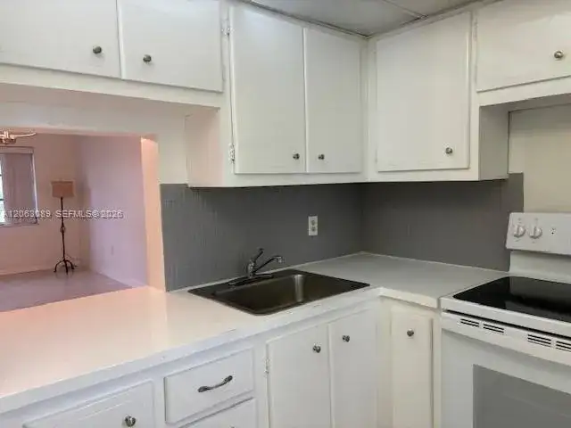 2815 NE 201st Ter # L219, Aventura FL 33180 photo 2