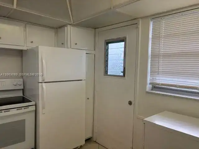 2815 NE 201st Ter # L219, Aventura FL 33180 photo 3