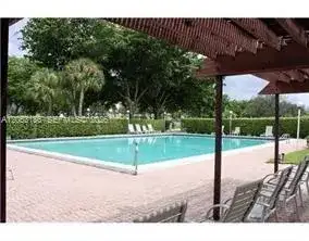 3100 W Rolling Hills Cir # 101, Davie FL 33328 photo 2