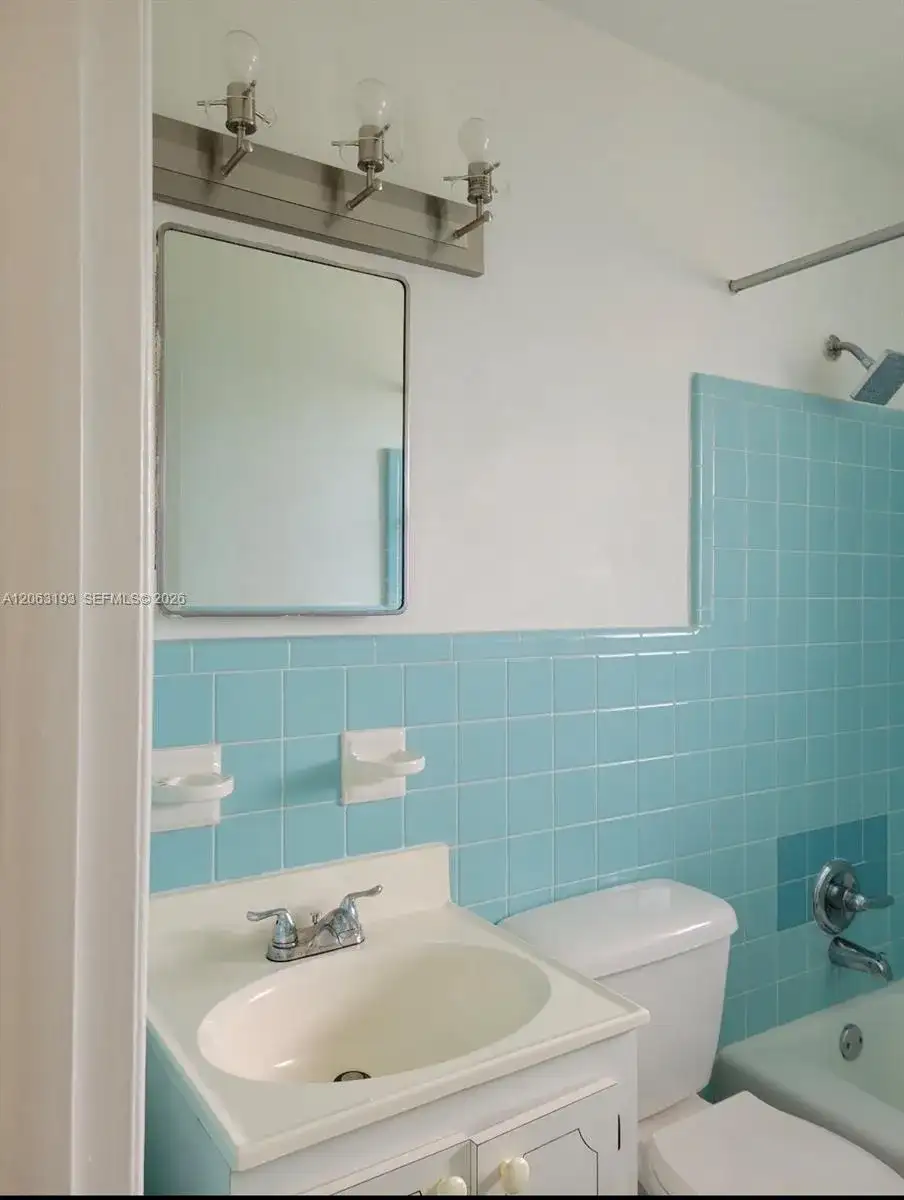 3881 W Flagler St # 305, Miami FL 33134 photo 4