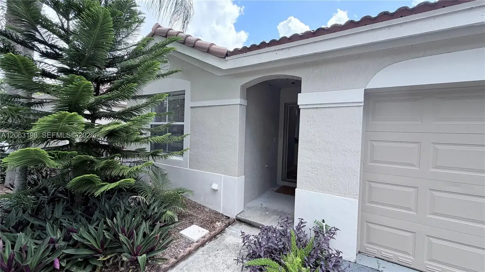 2020 Andromeda Ln # 2020, Weston FL 33327 photo 2
